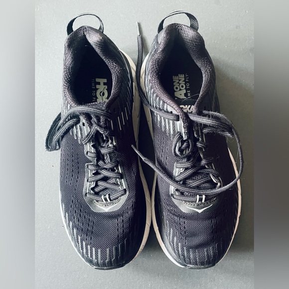 Hoka Shoes - Hoka Black and White Women's Sneakers